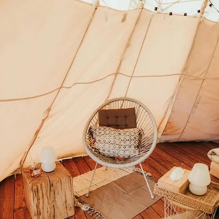 Teepee Svistici Sip